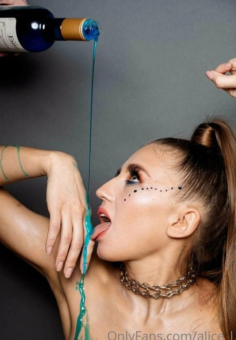 alice l OnlyFans Gratis-Inhalte