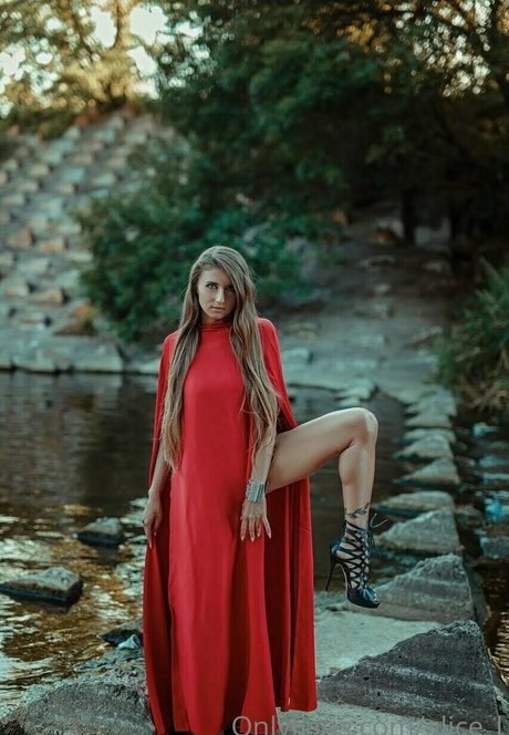 alice l Nacktpornos auf OnlyFans