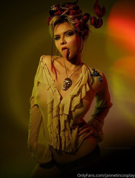 Jannet In Cosplay OnlyFans Porn Nackt
