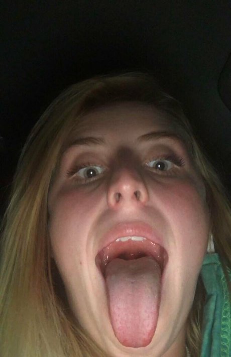 Useless cum bucket Heiße OnlyFans Inhalte