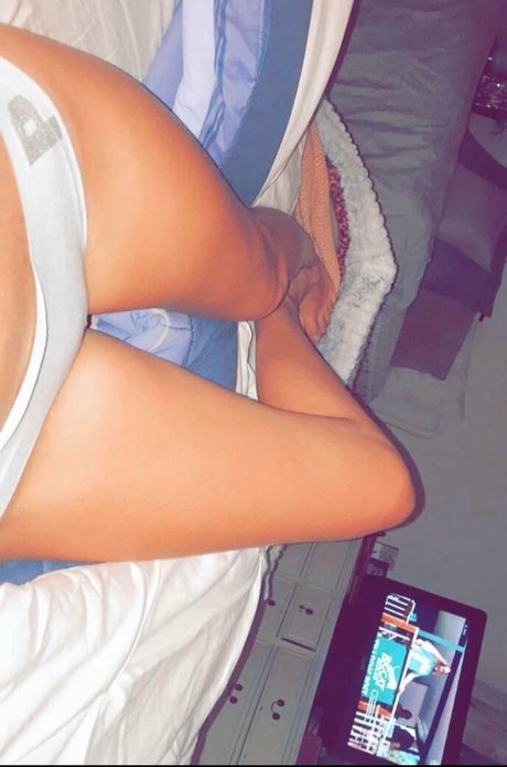 Useless cum bucket OnlyFans Leak