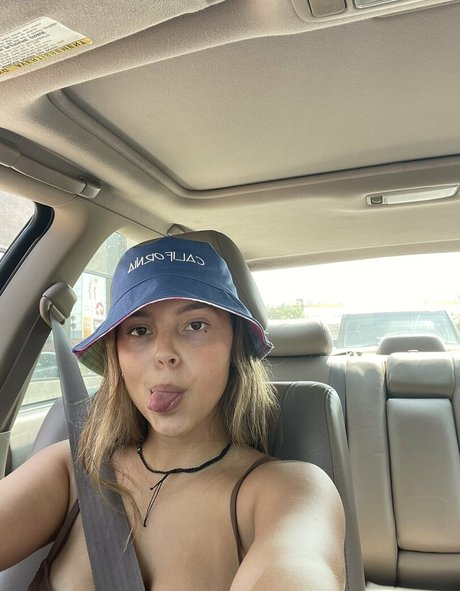 Inde Navarrette OnlyFans