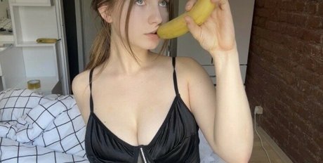 DevDasha OnlyFans Archiv