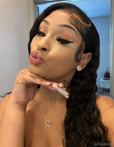 yell0wp0rntapez OnlyFans Beiträge