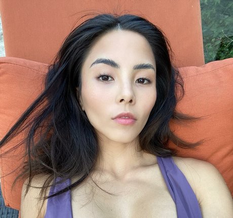 Anna Akana Nacktpornos auf OnlyFans