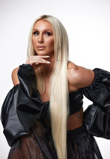 lesbische füße nur fans schön nackt Shot