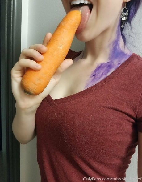 missbluefreeof OnlyFans Nacktbilder geleakt