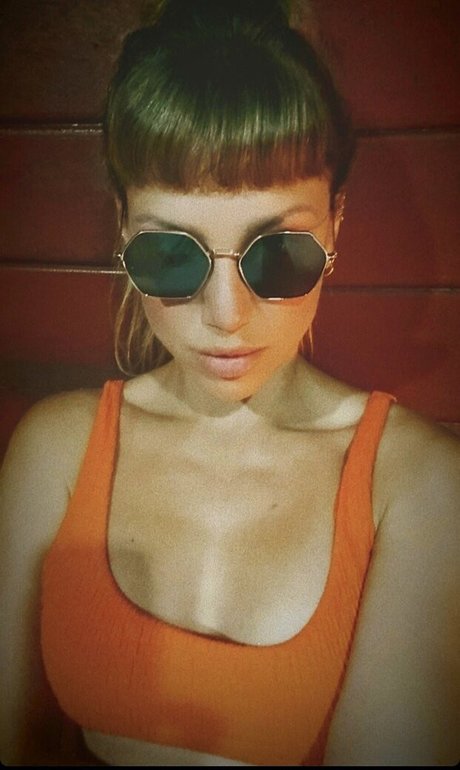 Yana Gold Nacktbilder-Leaks von OnlyFans