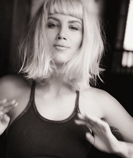 Yana Gold OnlyFans Pornografie