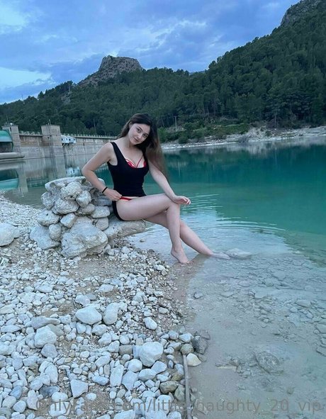 little naughty 20 vip NurlyFans-Pornos