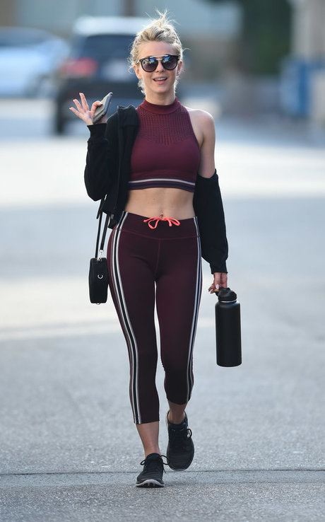 Julianne Hough OnlyFans Striptease