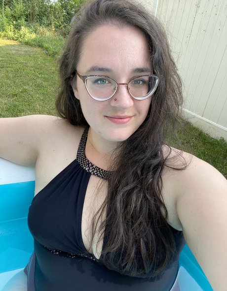 mossyoak235 OnlyFans-Creator