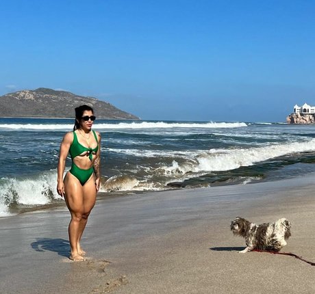 Evelyn Salomon Leaks von Nacktbildern auf OnlyFans