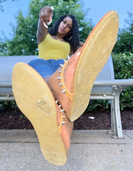 haitian babefeet Leak von OnlyFans