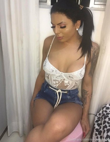 emilysales19 OnlyFans XXX