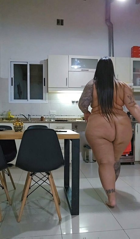 luciannaaaa OnlyFans geleakt.