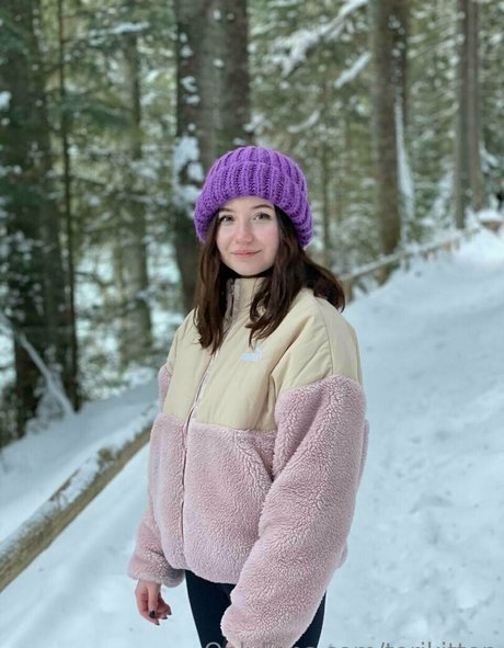 britische amateur-onlyfans schön nackt Aufnahme