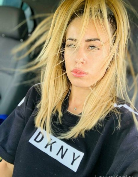 laurakozlovvfree Nackt Leaks OnlyFans