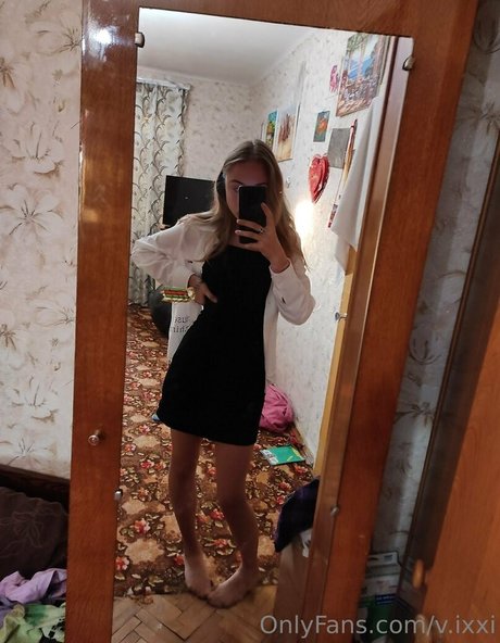 V ixxi OnlyFans Nacktbilder geleakt