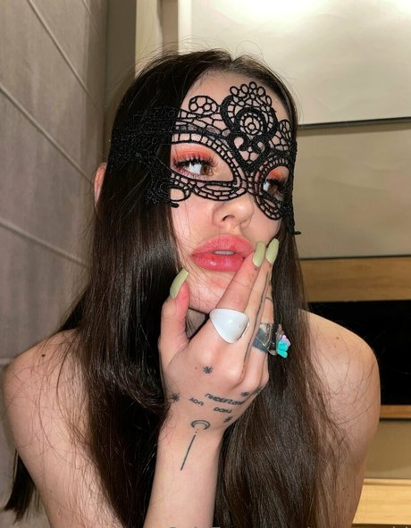 Eva Torrid Nacktbilder-Leaks von OnlyFans