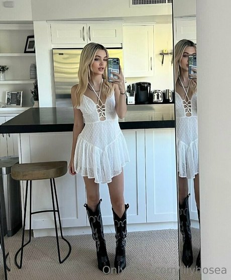 lilyhosea OnlyFans öffentliche Fotos OnlyFans