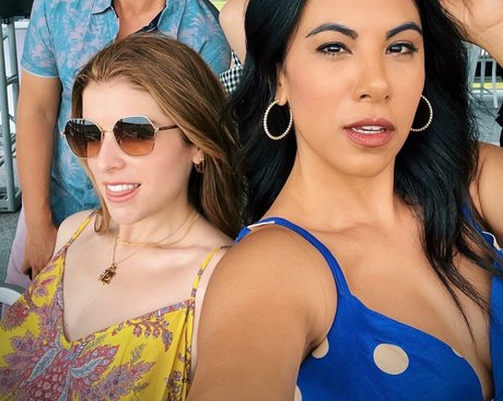 Anna Kendrick Titten OnlyFans