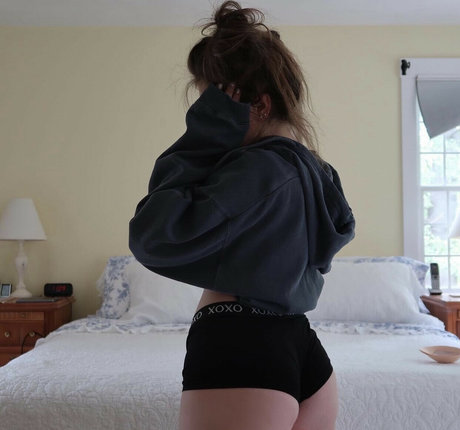 Elsuzannee OnlyFans Leaks Nacktbilder