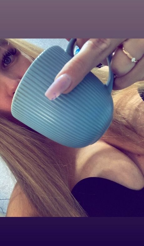 rude in life OnlyFans Strip