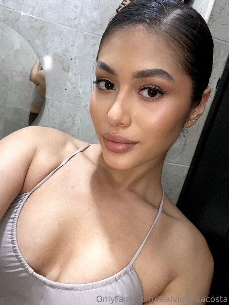 Realvioletaacosta Bilder OnlyFans