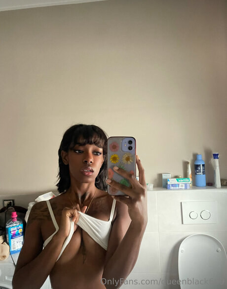 Queenblack699 OnlyFans XX