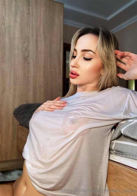 Mrs Risha Nackt auf OnlyFans