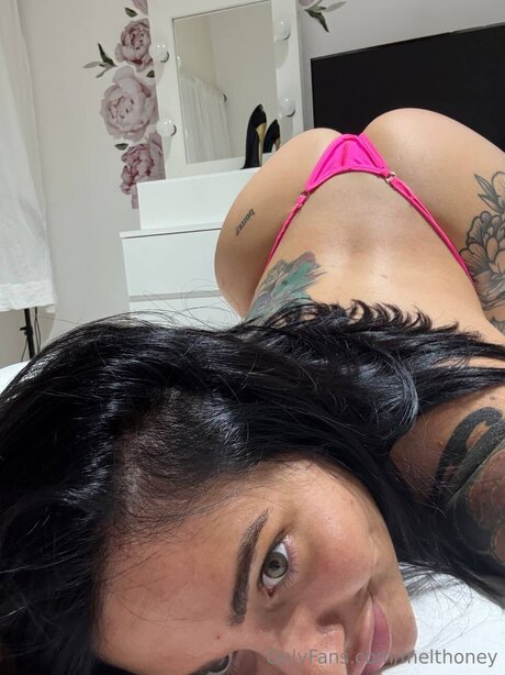 Melthoney OnlyFans Bilder