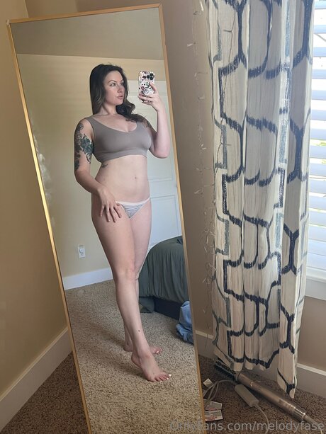 Melodyfase Nacktbilder von OnlyFans geleakt