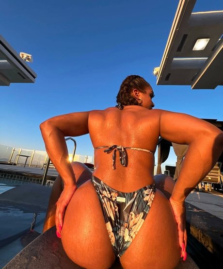 aaaaayevuh Bilder OnlyFans