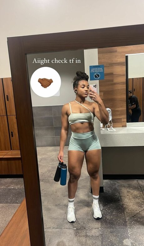 aaaaayevuh OnlyFans Gratis Porn