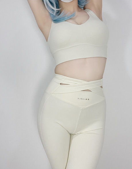 Terebi Dancho Nacktbilder von OnlyFans geleakt