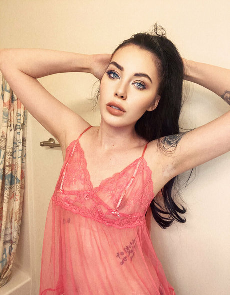 Deavanclegg1 OnlyFans Bilder