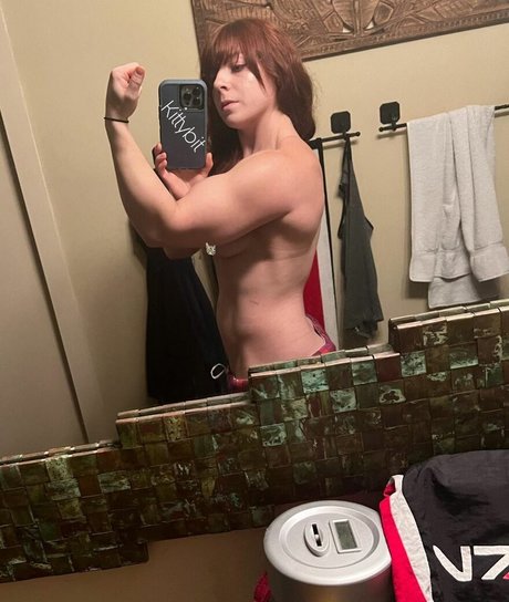 kitty bit games Geleakte OnlyFans-Inhalte