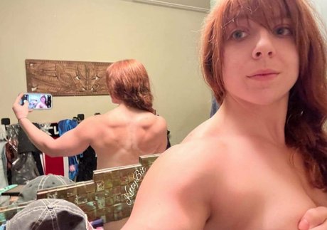 kitty bit games OnlyFans Bilder