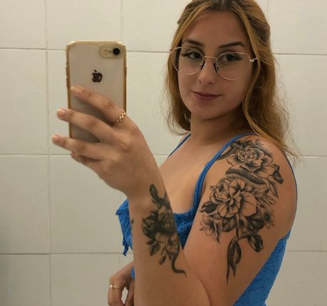 Lary Nascimento OnlyFans Leaks