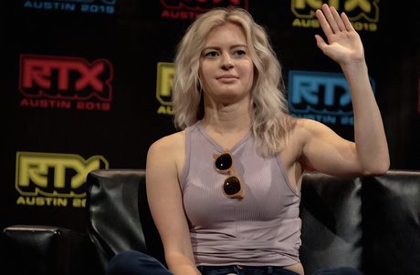Elyse Willems OnlyFans Dirtyship geleakt