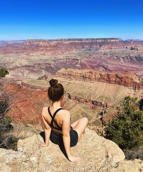 Sammi Hanratty NSFW OnlyFans