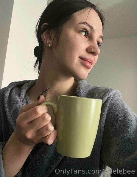 adelebee Heiße OnlyFans Inhalte
