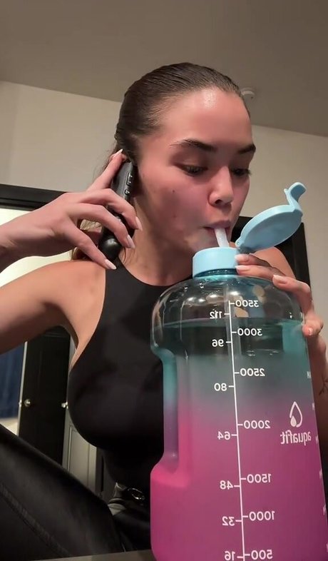 Paris Berelc OnlyFans-Creator