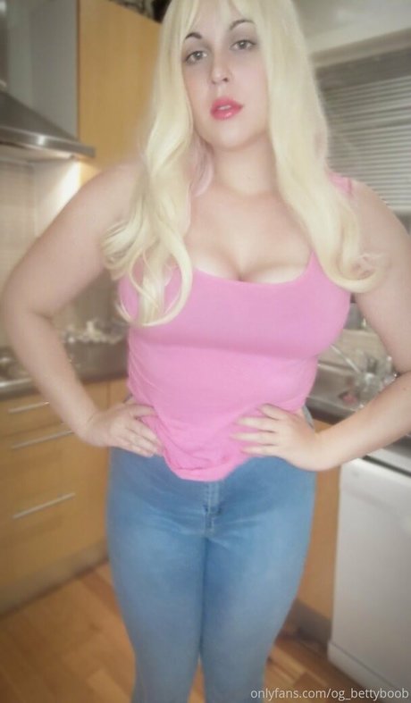 og bettyboob free Nacktbilder von OnlyFans geleakt