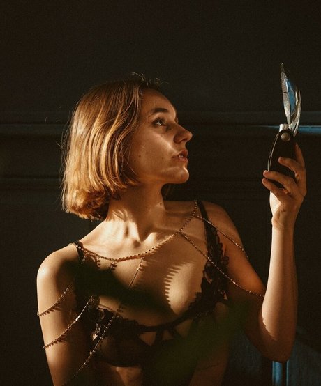 Julia Neyu XXX OnlyFans