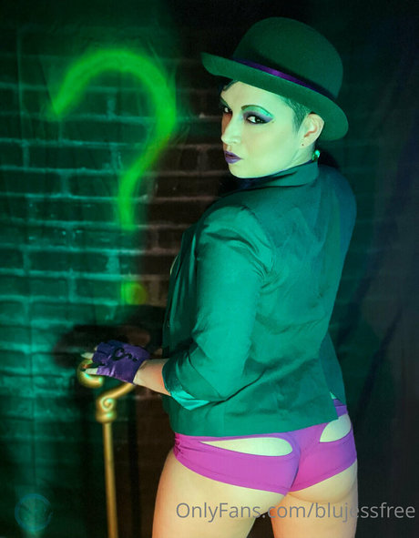 blujessfree OnlyFans-Post