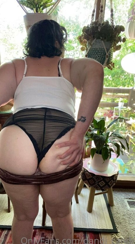 dandi candi OnlyFans Strip