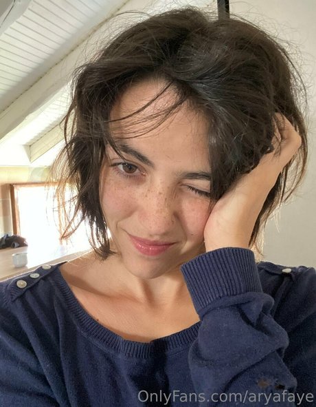 aryafaye OnlyFans Sextape