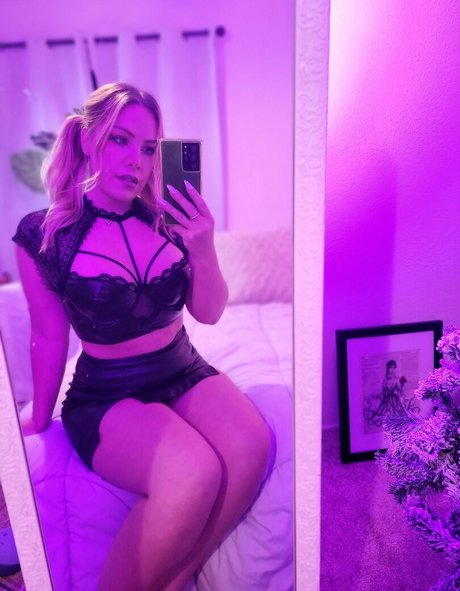 freevictoria OnlyFans-Leaks